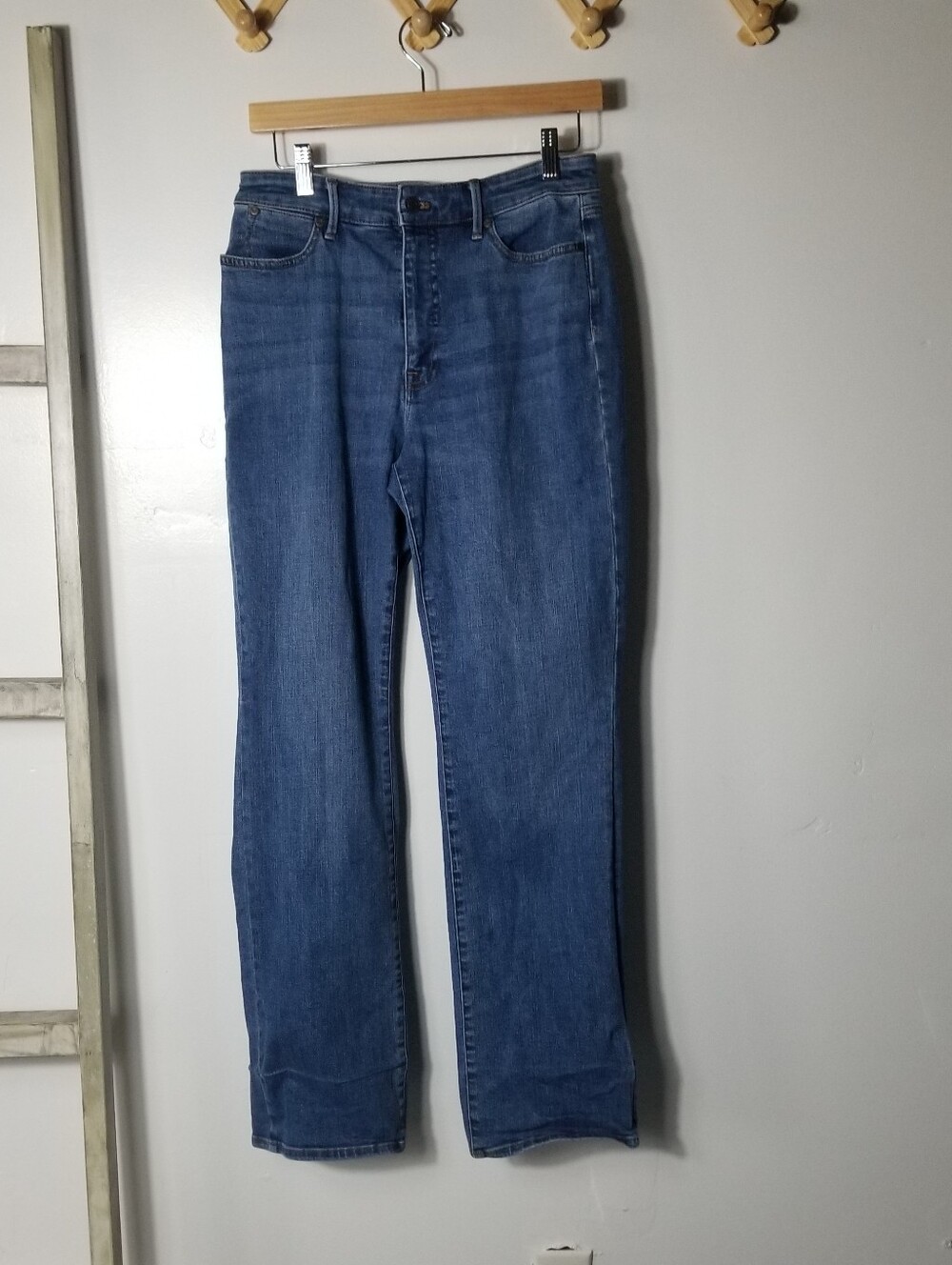 TALBOTS WOMEN'S FLAWLESS HIGH WAIST BARELY BOOT CURVY SIZE 8